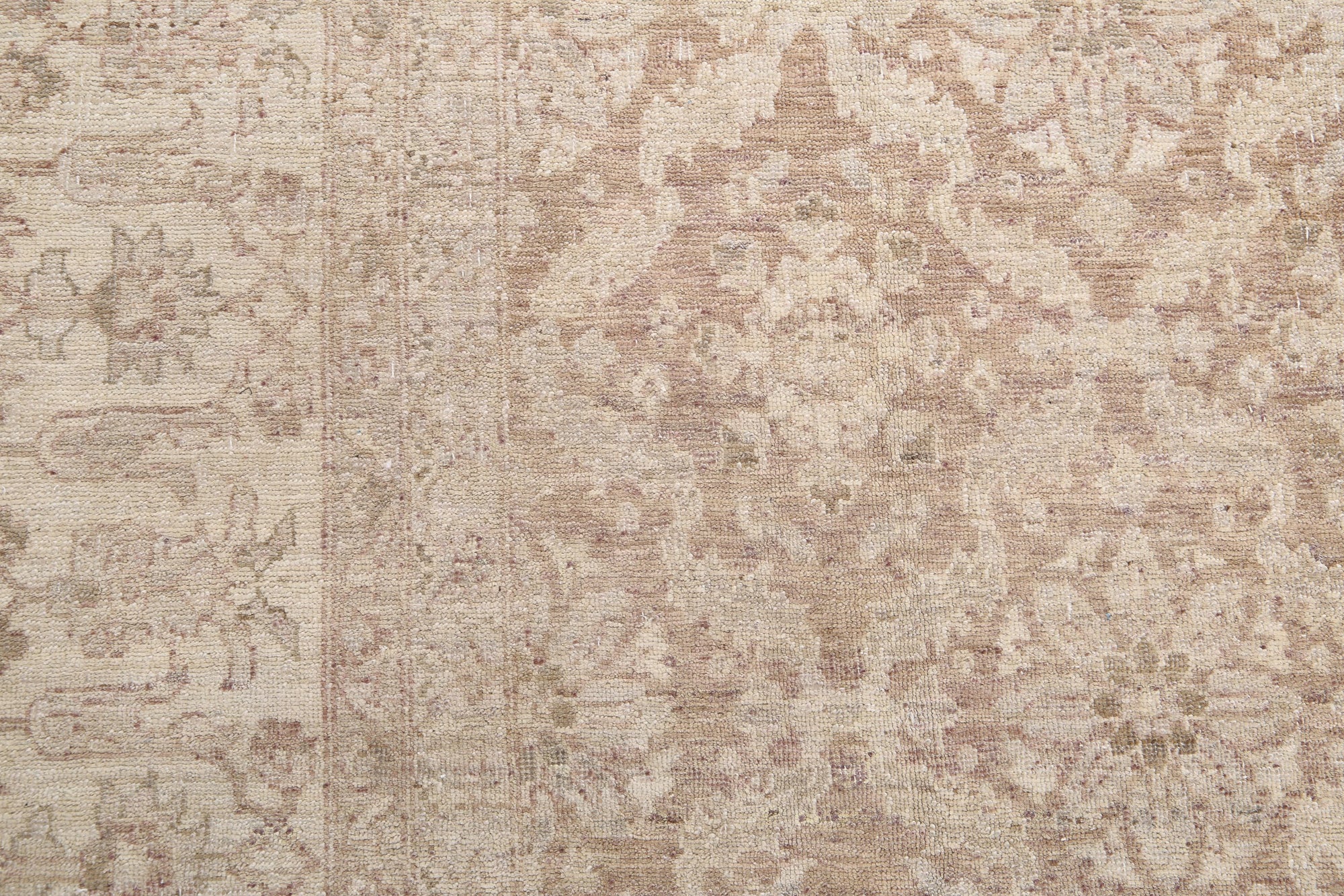 Serenity-hand-knotted-tabriz-wool-rug-5018746-6.jpg