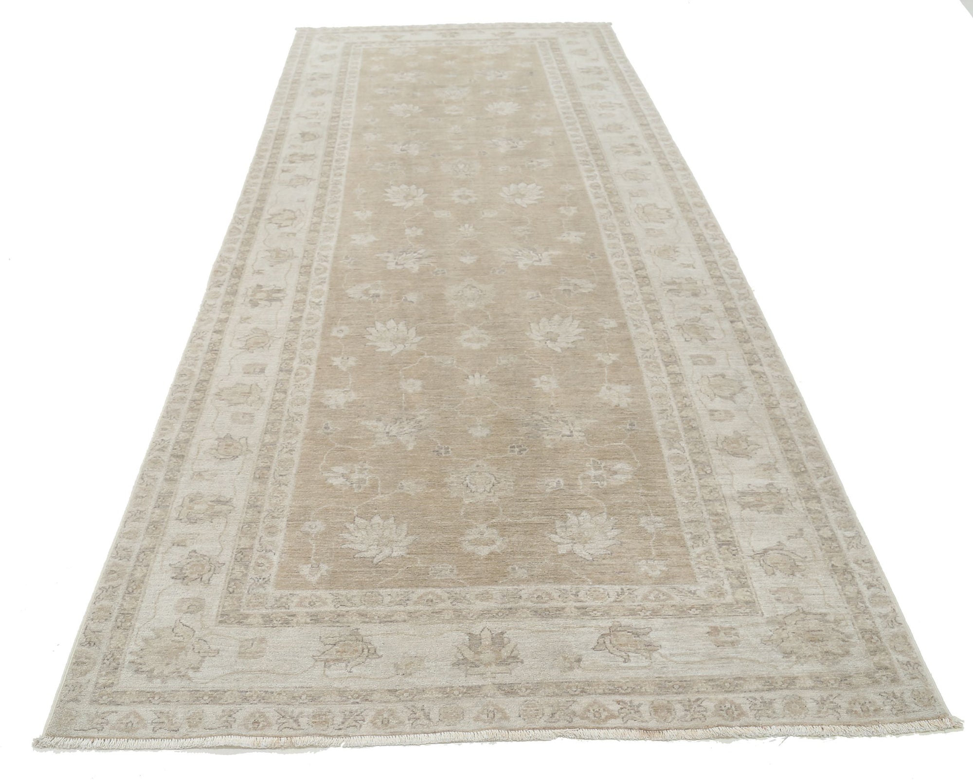 Serenity-hand-knotted-tabriz-wool-rug-5024796-3.jpg