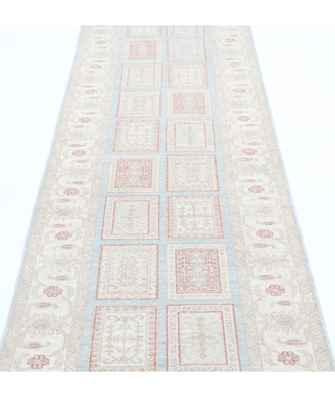 Hand Knotted Bakhtiari Wool Rug - 2'7'' x 9'7'' 2'7'' x 9'7'' (78 X 288) / Blue / Ivory