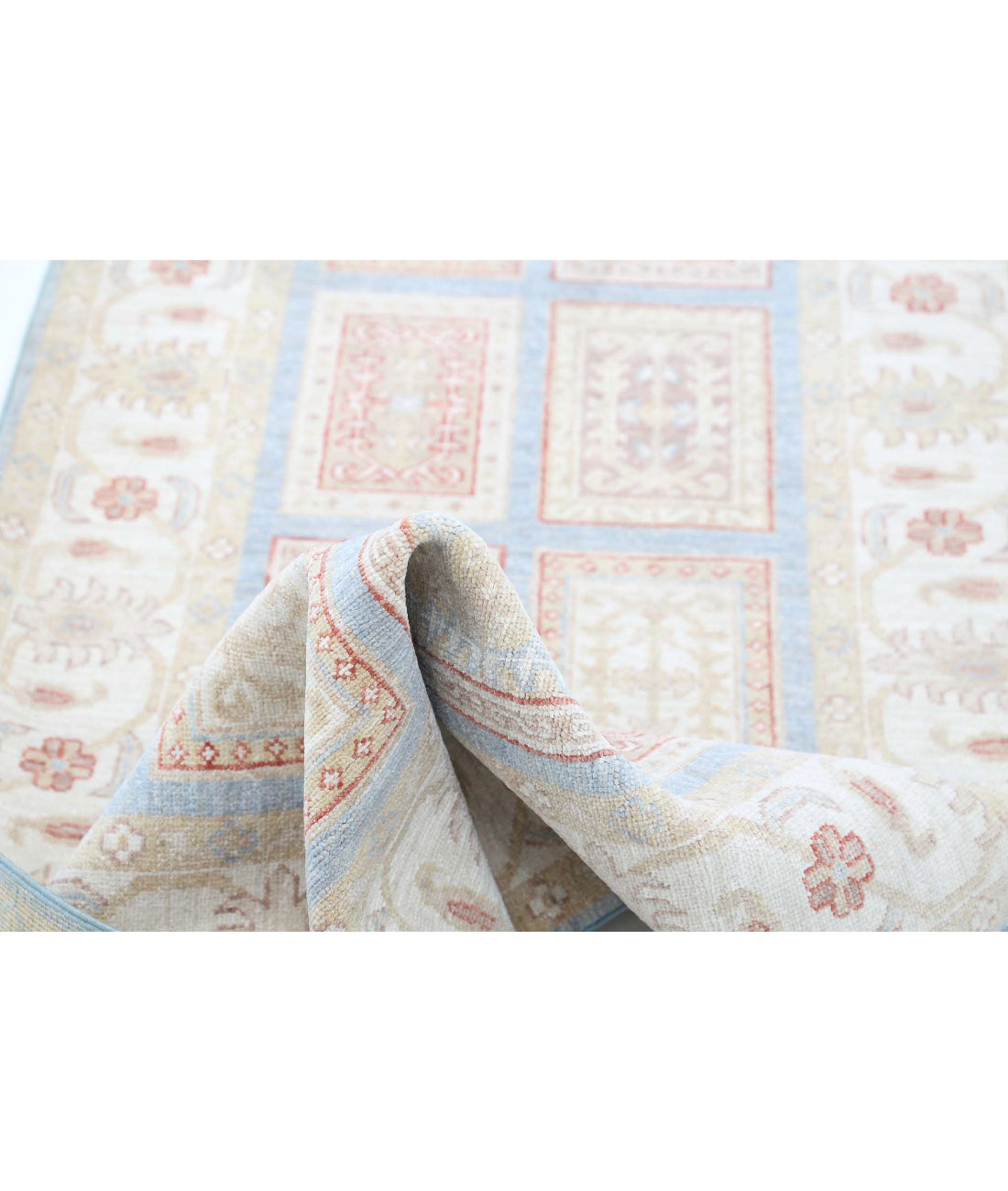 Hand Knotted Bakhtiari Wool Rug - 2'8'' x 9'10'' 2'8'' x 9'10'' (80 X 295) / Blue / Ivory