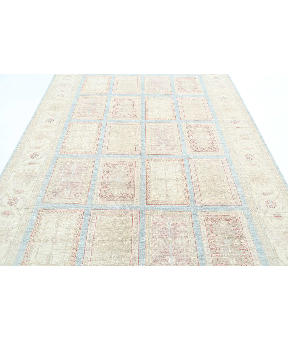 Hand Knotted Bakhtiari Wool Rug - 6'8'' x 9'10'' 6'8'' x 9'10'' (200 X 295) / Blue / Ivory