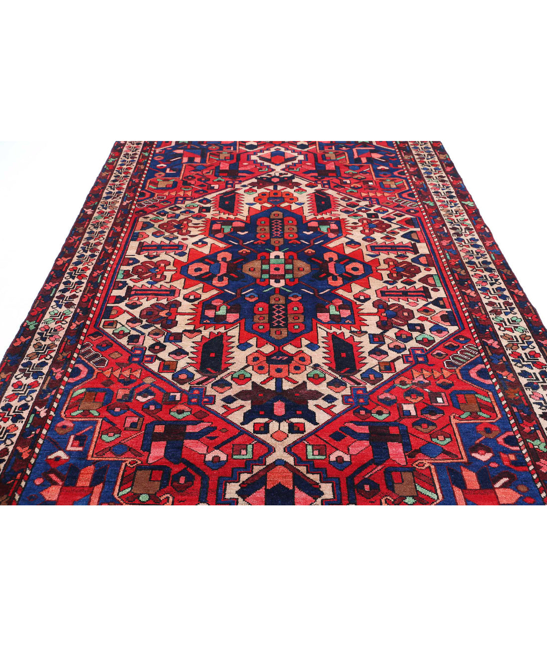 Hand Knotted Persian Bakhtiari Wool Rug - 6'7'' x 10'2'' 6'7'' x 10'2'' (198 X 305) / Red / Ivory