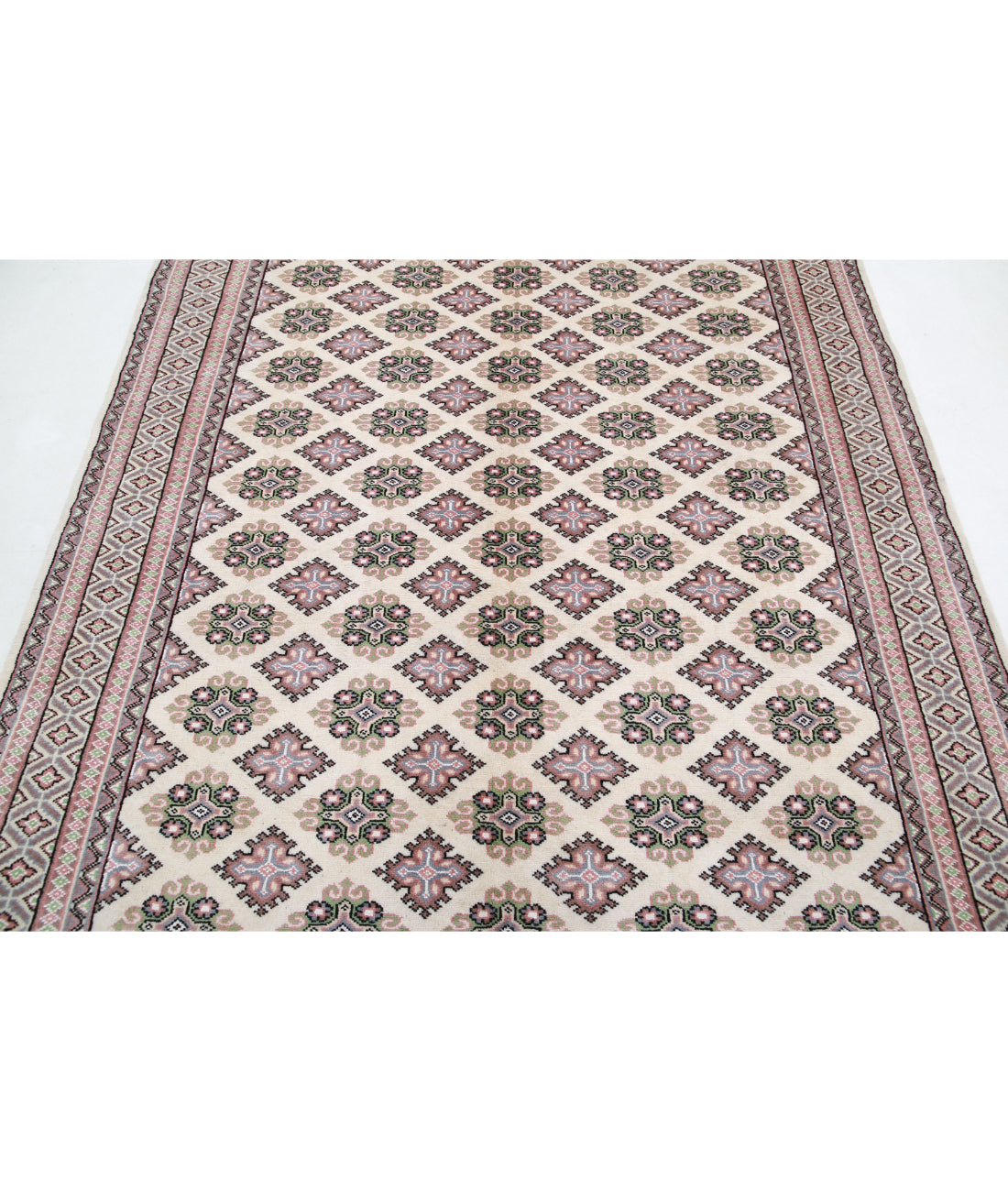 Hand Knotted Tribal Bokhara Wool Rug - 6'0'' x 9'5'' 6'0'' x 9'5'' (180 X 283) / Ivory / Black