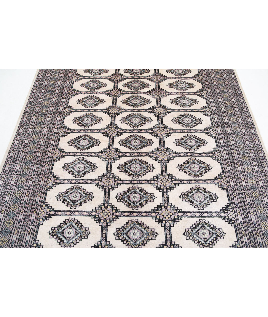 Hand Knotted Tribal Bokhara Wool Rug - 6'1'' x 8'11'' 6'1'' x 8'11'' (183 X 268) / Ivory / Black