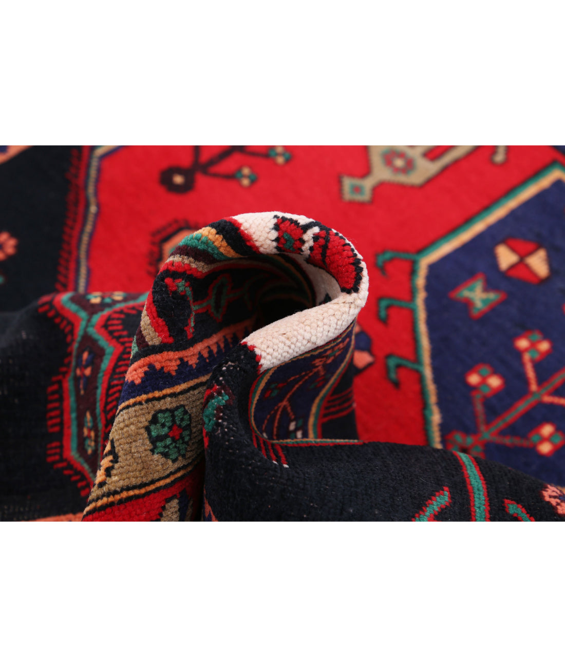 Hand Knotted Persian Hamadan Wool Rug - 4'8'' x 9'7'' 4'8'' x 9'7'' (140 X 288) / Black / Red