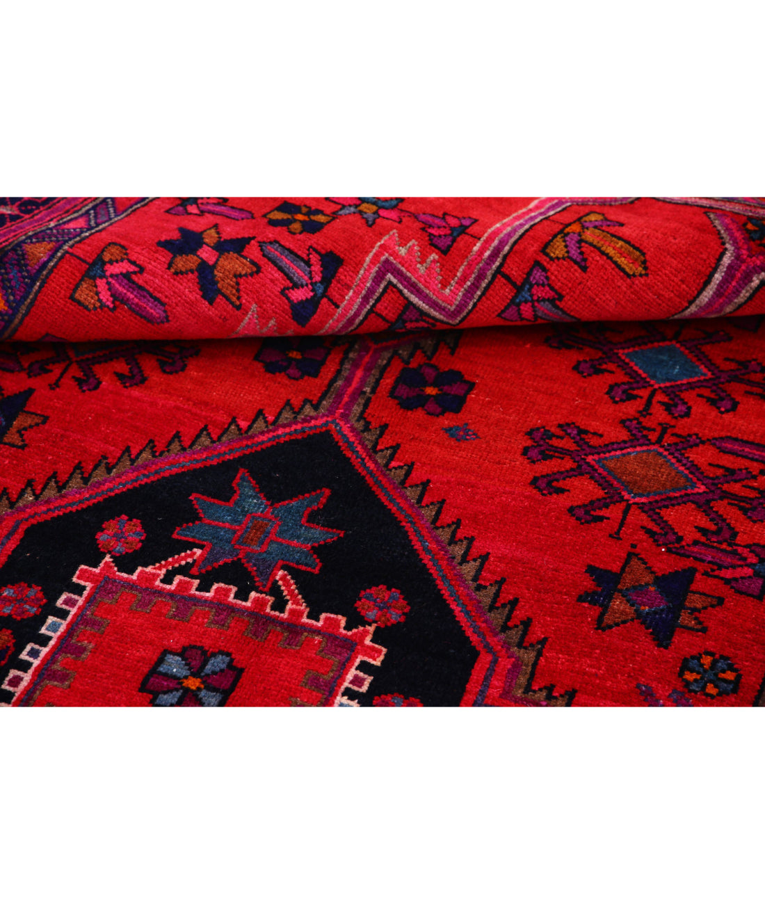 Hand Knotted Persian Hamadan Wool Rug - 4'10'' x 8'9'' 4'10'' x 8'9'' (145 X 263) / Red / Pink