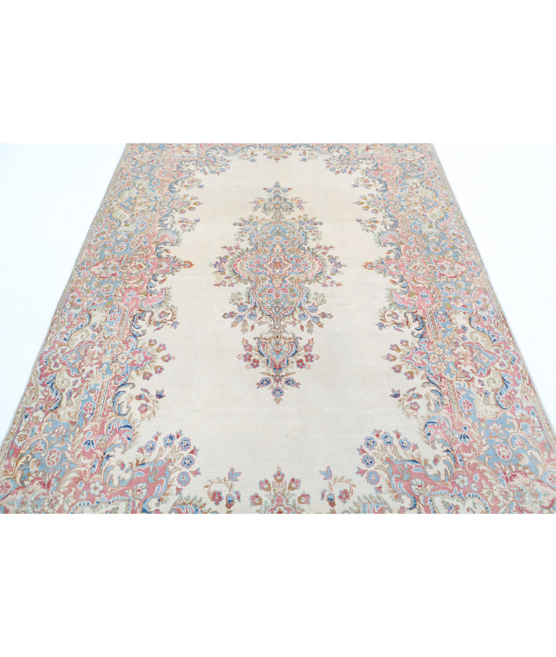 Hand Knotted Persian Kerman Wool Rug - 5'10'' x 8'11'' 5'10'' x 8'11'' (175 X 268) / Ivory / Blue