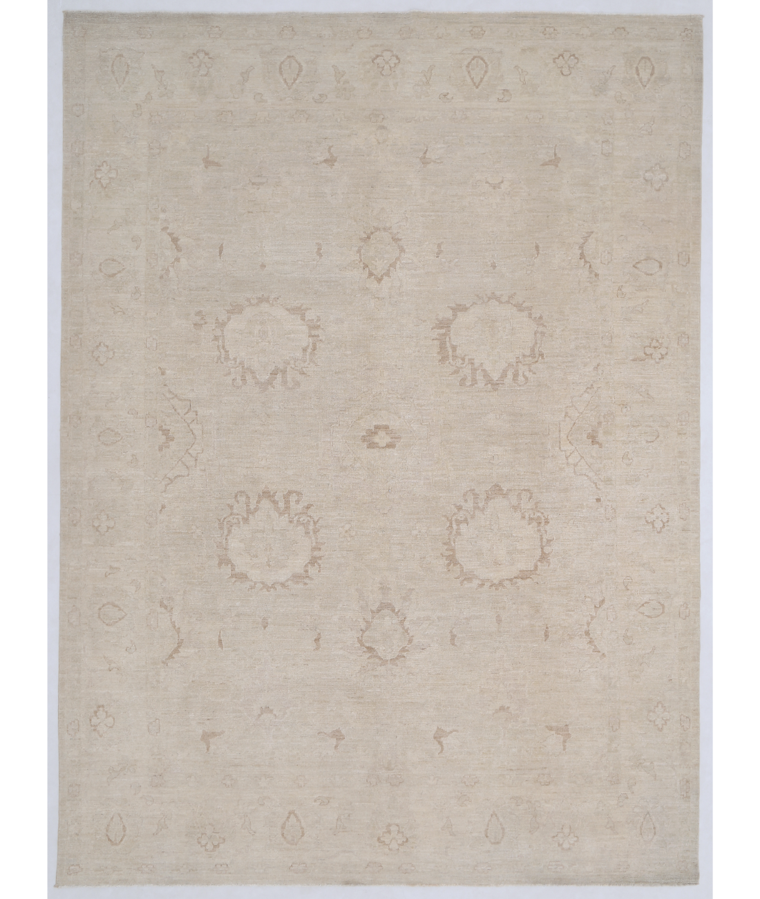 Hand Knotted Oushak Wool Rug  - 8&#39; 6&quot; X 11&#39; 7&quot; 8&#39; 6&quot; X 11&#39; 7&quot; (259 X 353) / Grey / Ivory