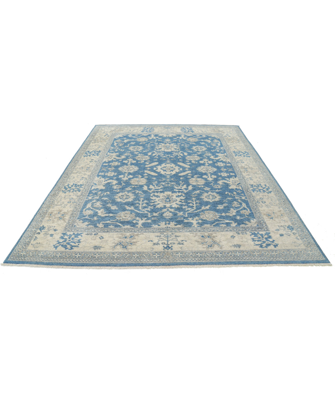 Hand Knotted Oushak Wool Rug - 8'1'' x 9'9'' 8'1'' x 9'9'' (243 X 293) / Blue / Ivory