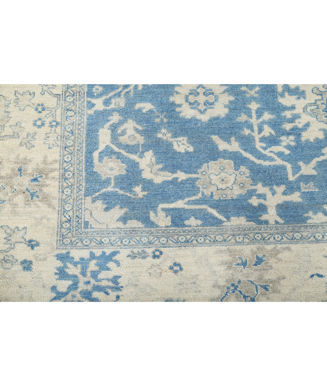 Hand Knotted Oushak Wool Rug - 8'1'' x 9'9'' 8'1'' x 9'9'' (243 X 293) / Blue / Ivory