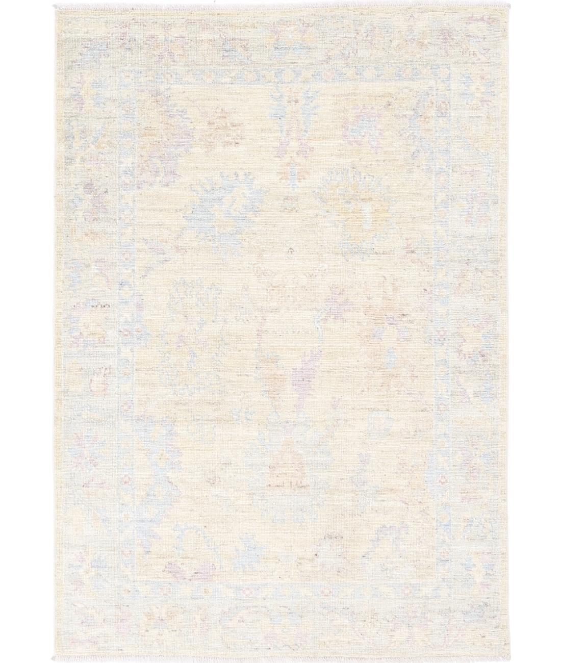 Hand Knotted Oushak Wool Rug - 4&#39;0&#39;&#39; x 5&#39;11&#39;&#39; 4&#39; 0&quot; X 5&#39; 11&quot; (122 X 180) / Beige / Silver