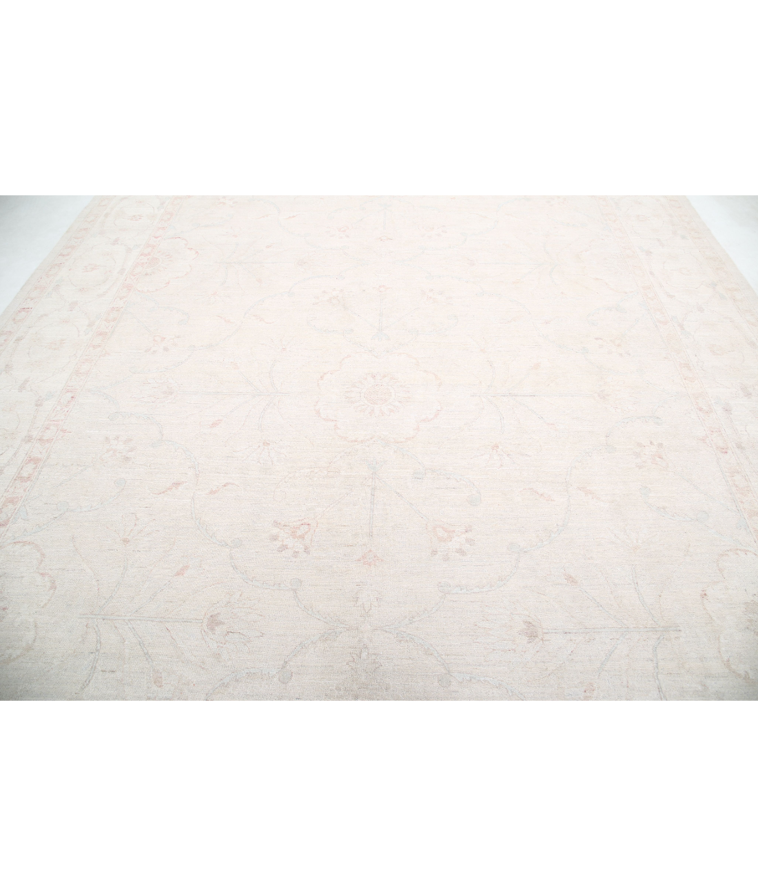 Hand Knotted Serenity Wool Rug  - 10' 4" X 13' 7" 10' 4" X 13' 7" (315 X 414) / Ivory / Taupe