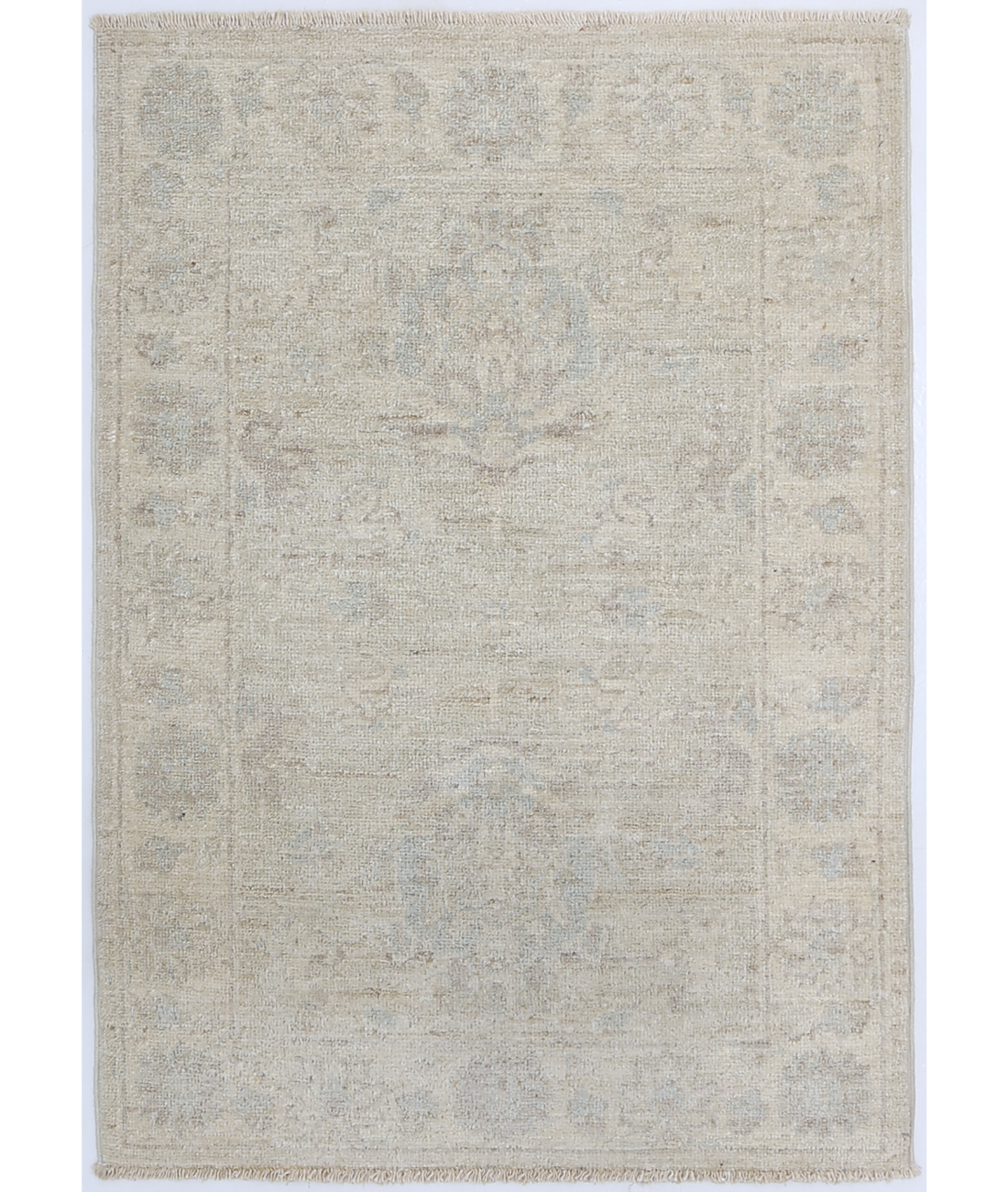 Hand Knotted Serenity Wool Rug  - 2' 1" X 3' 0" 2' 1" X 3' 0" (64 X 91) / Grey / Ivory