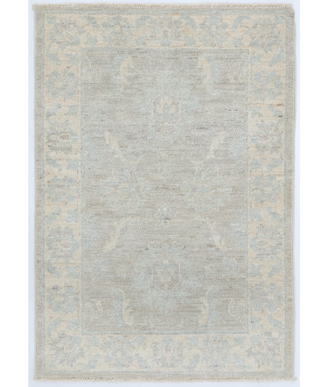 Hand Knotted Serenity Wool Rug  - 2' 2" X 3' 1" 2' 2" X 3' 1" (66 X 94) / Ivory / Ivory