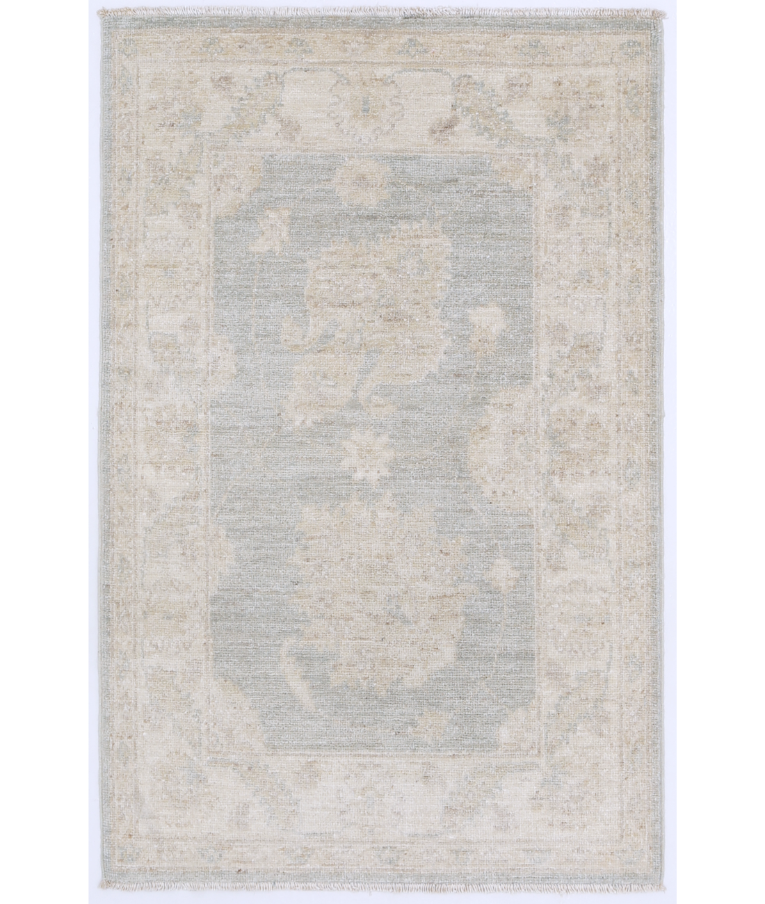 Hand Knotted Serenity Wool Rug  - 2' 1" X 3' 3" 2' 1" X 3' 3" (64 X 99) / Grey / Ivory