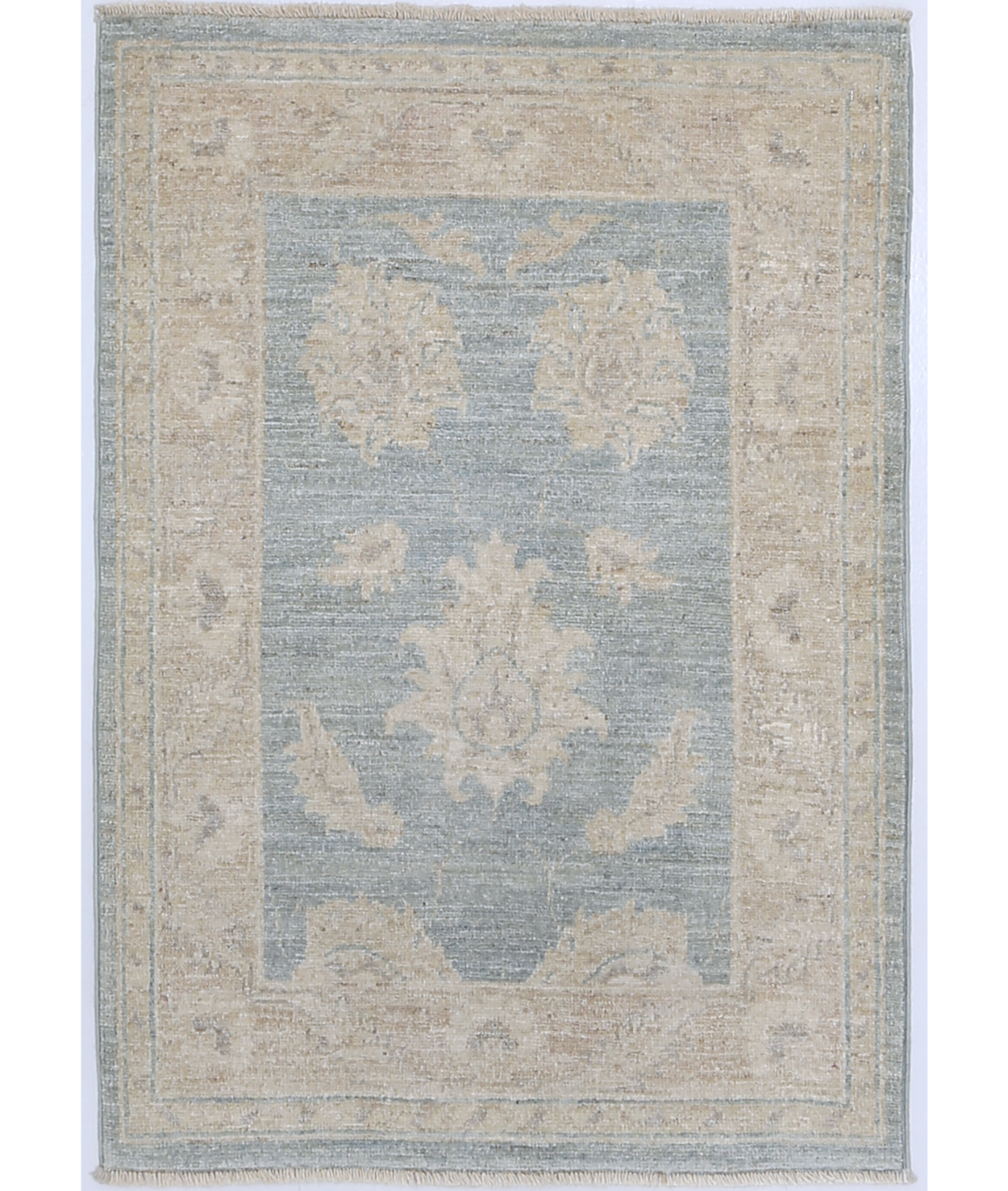 Hand Knotted Serenity Wool Rug  - 2&#39; 2&quot; X 3&#39; 1&quot; 2&#39; 2&quot; X 3&#39; 1&quot; (66 X 94) / Grey / Ivory