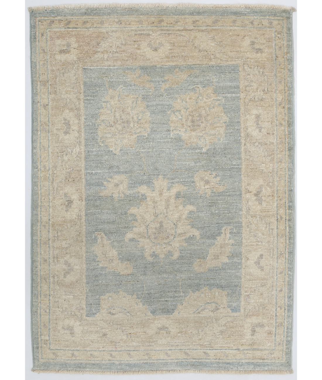 Hand Knotted Serenity Wool Rug  - 2&#39; 2&quot; X 3&#39; 1&quot; 2&#39; 2&quot; X 3&#39; 1&quot; (66 X 94) / Grey / Ivory