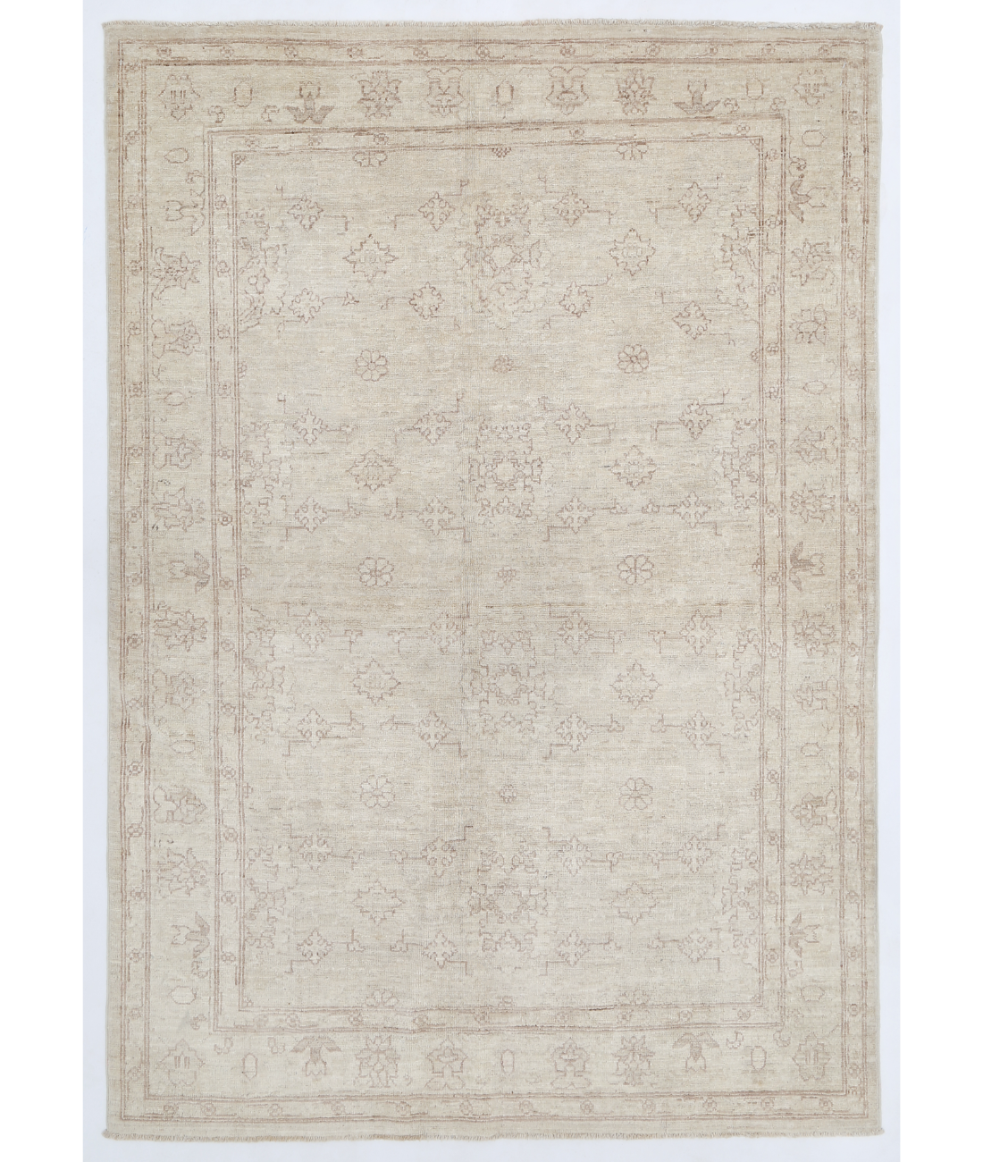 Hand Knotted Serenity Wool Rug  - 4&#39; 0&quot; X 5&#39; 8&quot; 4&#39; 0&quot; X 5&#39; 8&quot; (122 X 173) / Ivory / Ivory