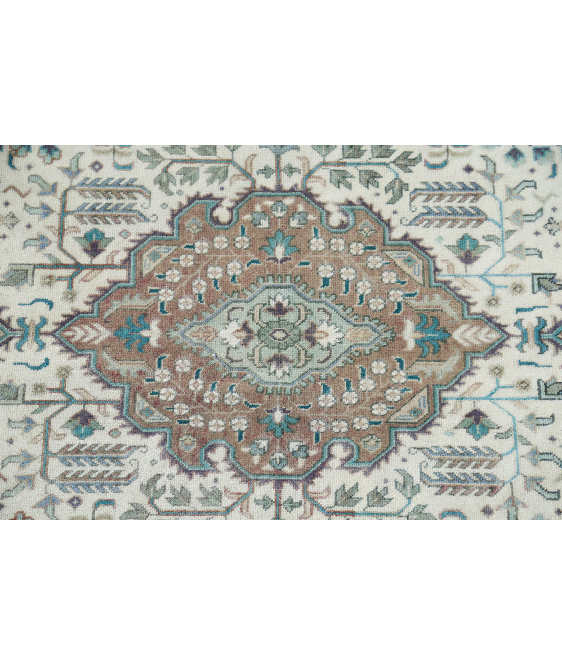 Hand Knotted Vintage Persian Tabriz Wool Rug - 3'2'' x 5'0'' 3'2'' x 5'0'' (95 X 150) / Ivory / Green