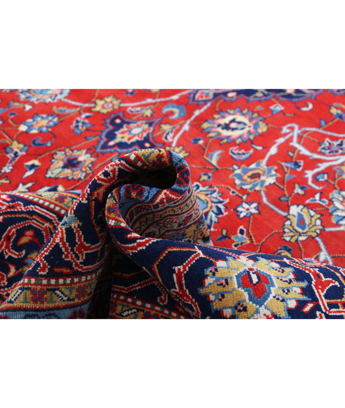 Hand Knotted Persian Tabriz Wool Rug - 9'9'' x 14'0'' 9'9'' x 14'0'' (293 X 420) / Red / Blue