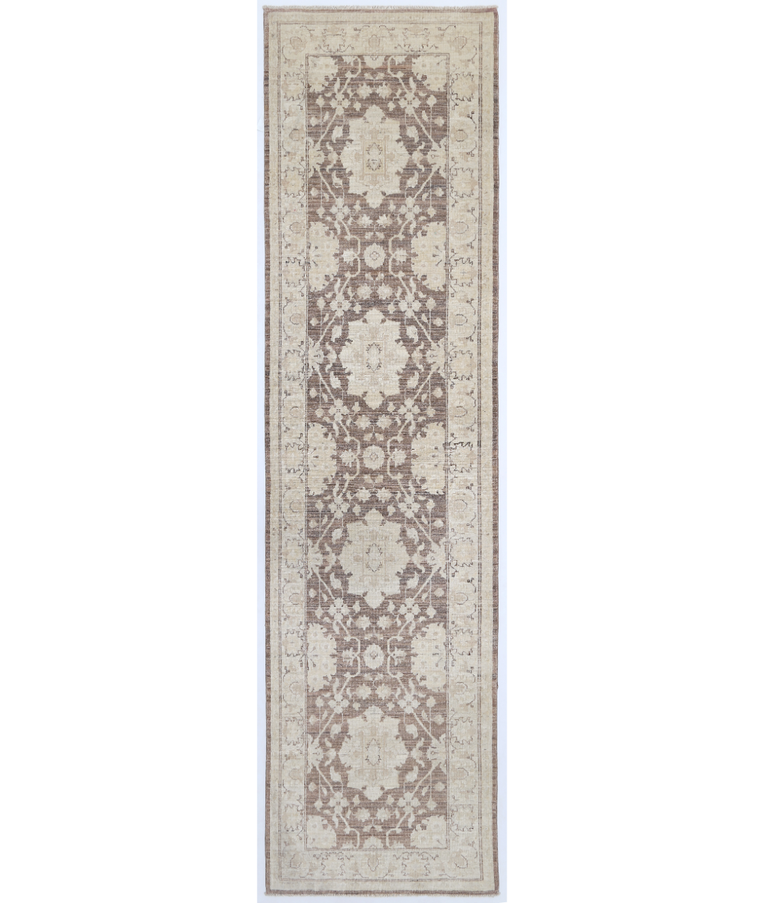 Hand Knotted Ziegler Wool Rug  - 2&#39; 6&quot; X 9&#39; 8&quot; 2&#39; 6&quot; X 9&#39; 8&quot; (76 X 295) / Brown / Ivory